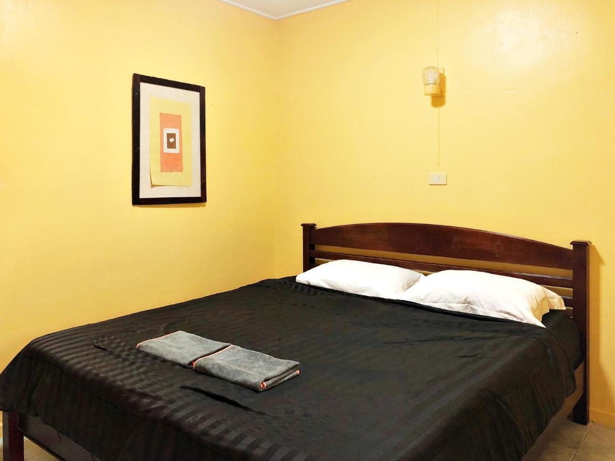 Blue Beach Resort Baanphakrimlay Екстериор снимка